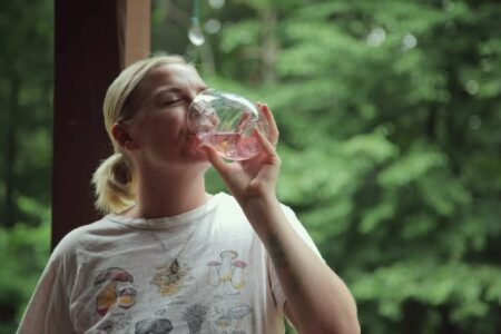 Tnakless filter water